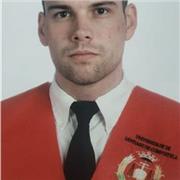 Estudiante de Derecho en la Universidad de Santiago de Compostela. Experiencia como profesor particular.